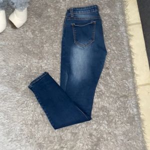 Skinny jeans